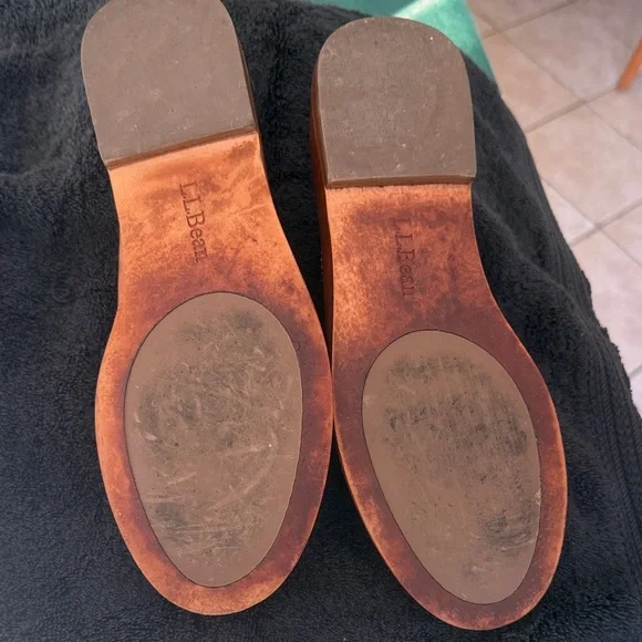 L.L. Bean Women's Tan Leather Loafers - Picture 3 of 4